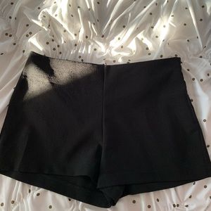 XXI Black Shorts Size M Women’s